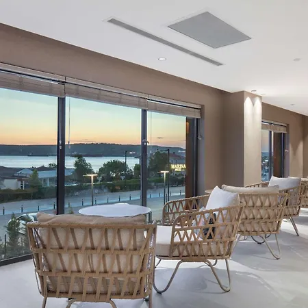 Doubletree By Hilton