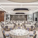 Doubletree By Hilton Hotell 5*