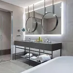 Hotel Doubletree By Hilton 5*