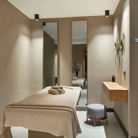 酒店 Doubletree By Hilton 5*