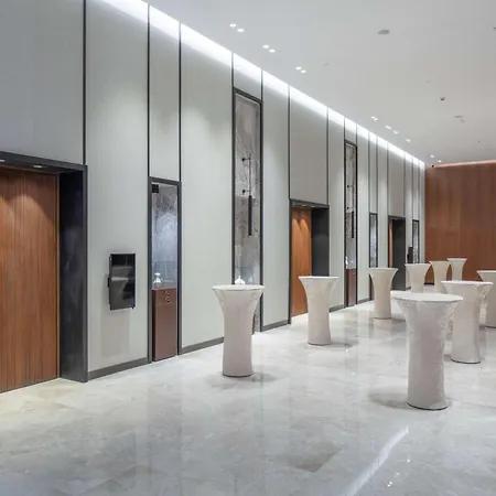 Hotell Doubletree By Hilton
