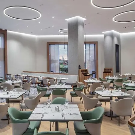 호텔 Doubletree By Hilton 5*