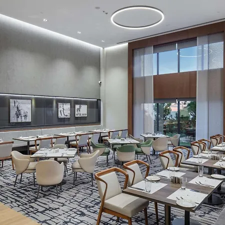 호텔 Doubletree By Hilton 5*