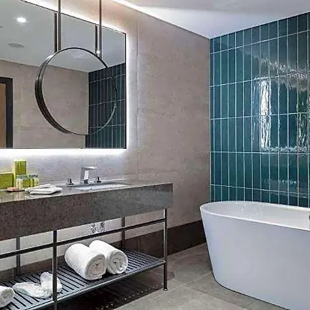 Hotel Doubletree By Hilton