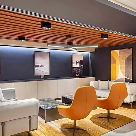 Doubletree By Hilton