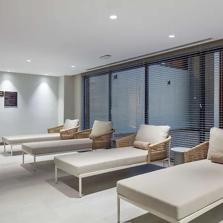 Отель Doubletree By Hilton 5*