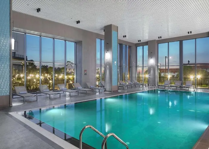 Doubletree By Hilton Hotel